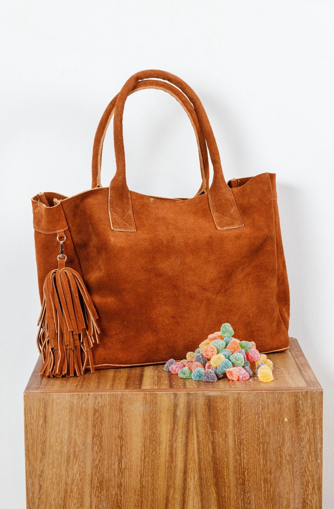 BOLSO DE PIEL TASSEL