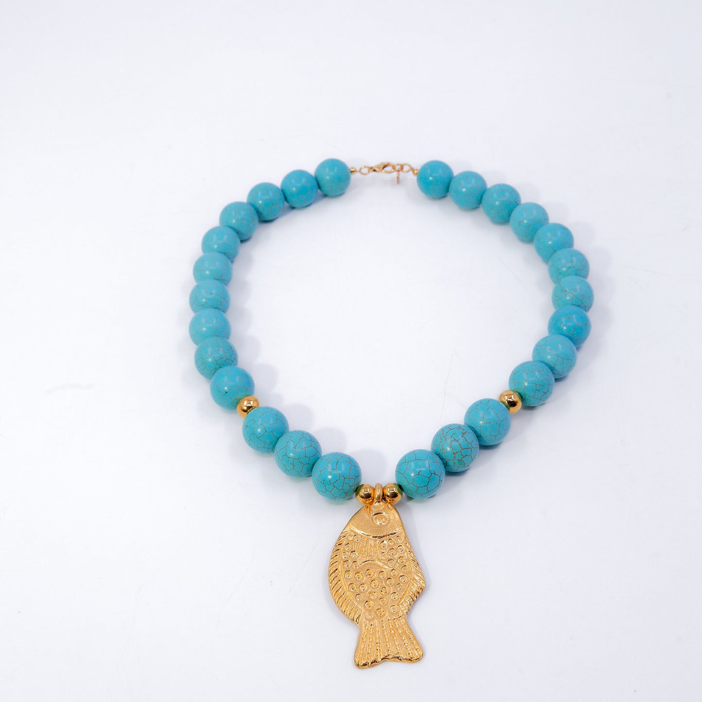 COLLAR CON PEZ