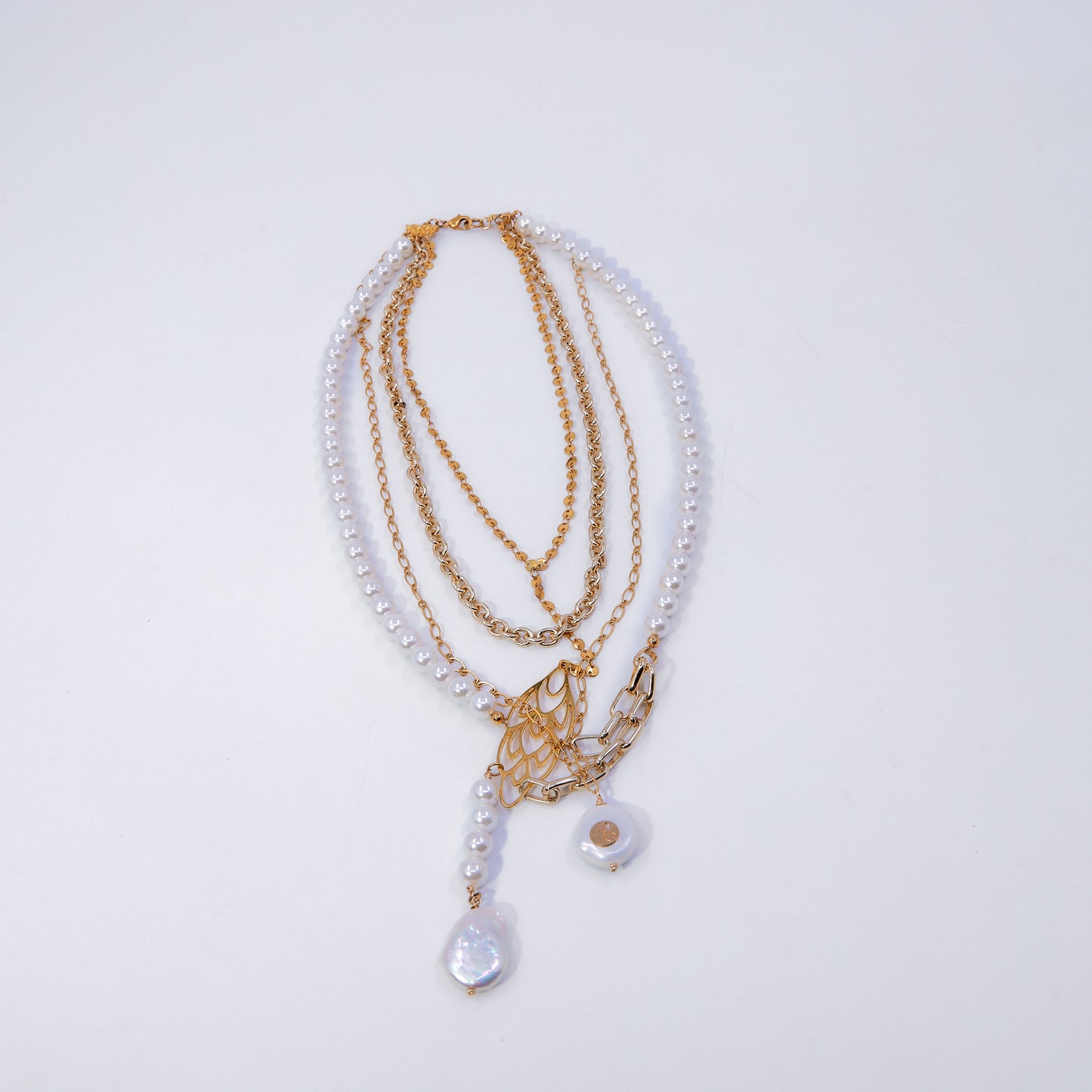 COLLAR OLAS PERLADAS