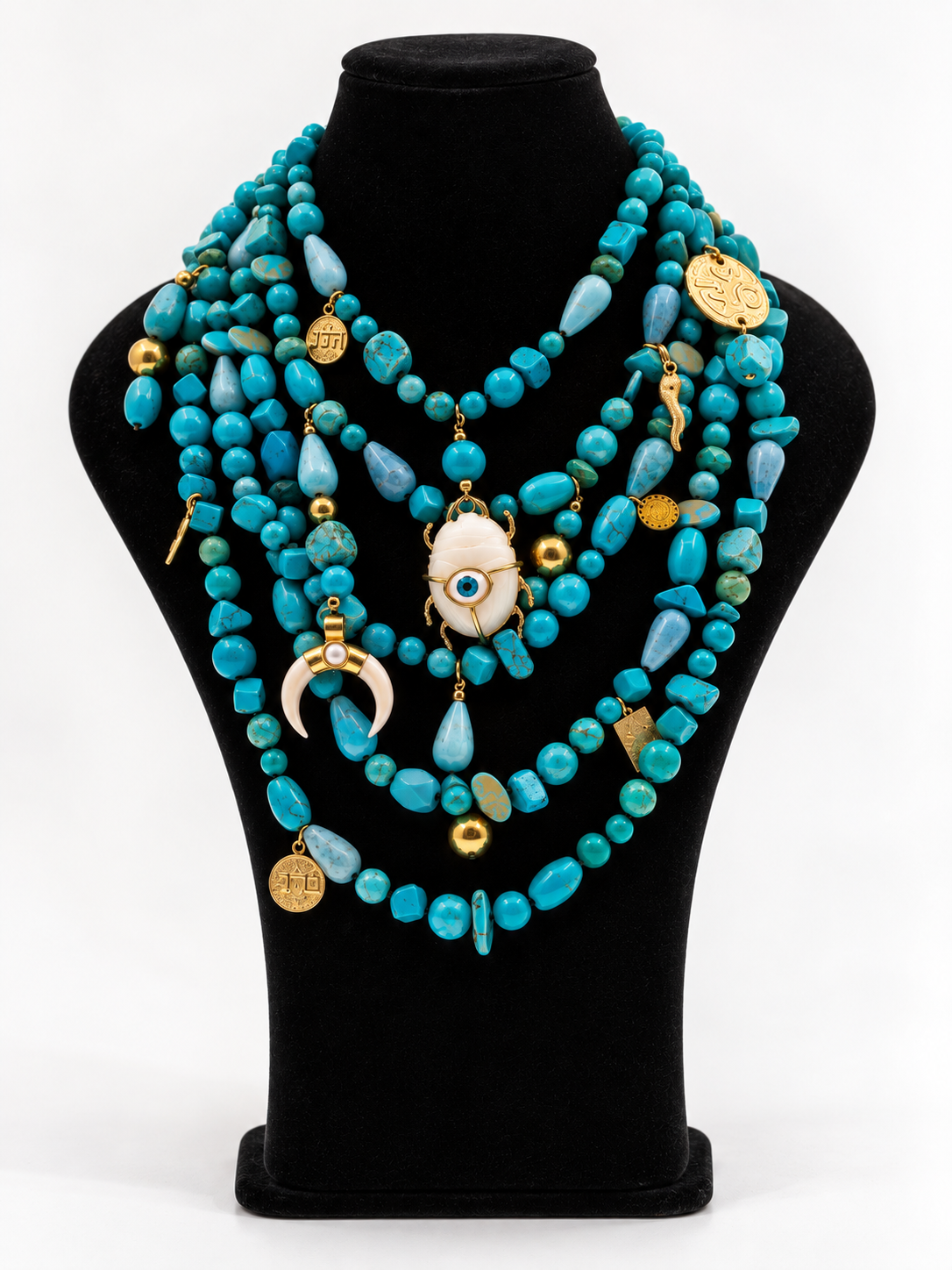 COLLAR METAMORFOSIS ESCARABAJO